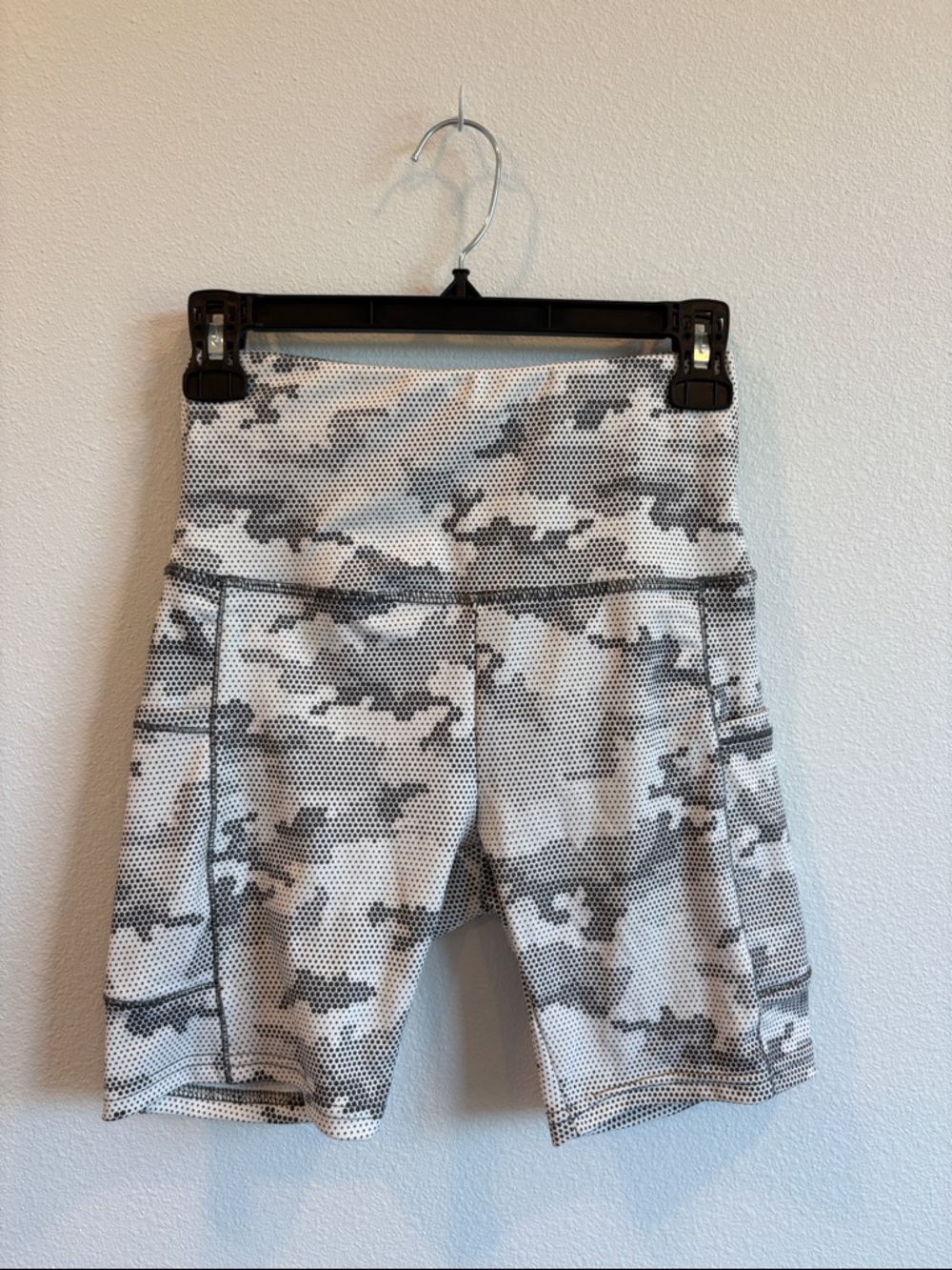 shosho Gray Camo High-Waist Bike Shorts